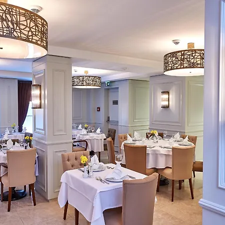 Renata Boutique Sisli 4*