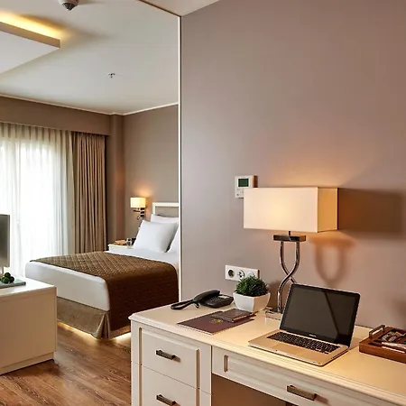 Renata Boutique Sisli 4*