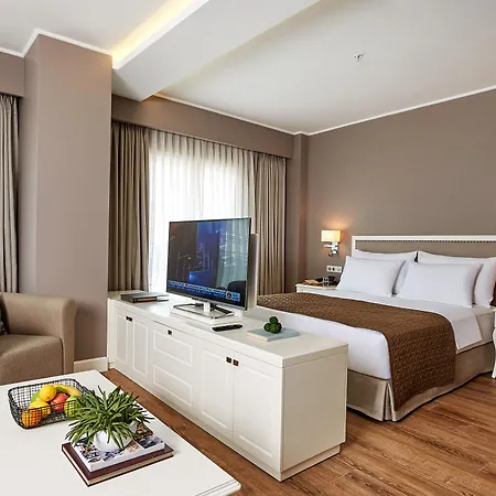 Renata Boutique Sisli