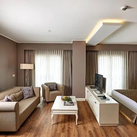 Renata Boutique Sisli