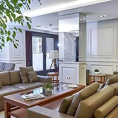Renata Boutique Sisli 4*